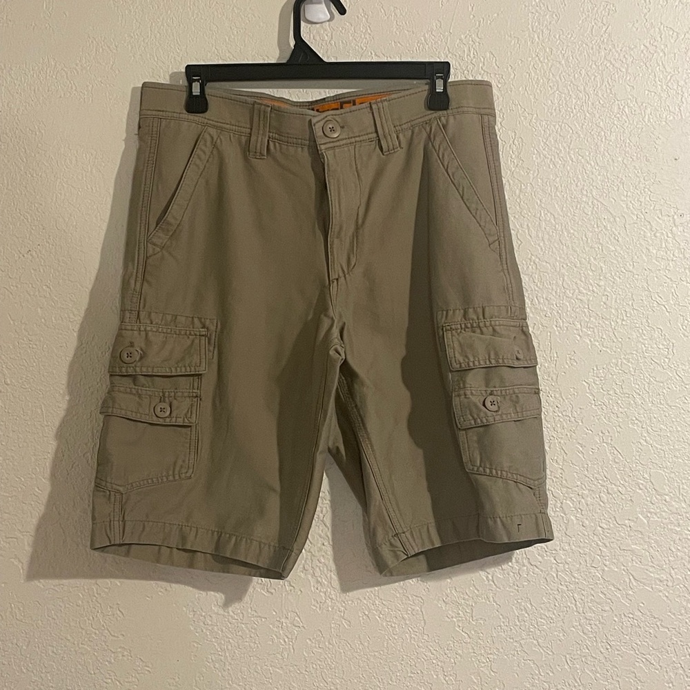 Men's Cargo Shorts size 33